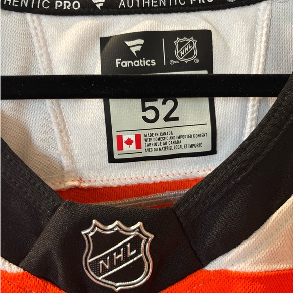 Philadelphia Flyers Travis Sanheim Jersey - Picture 3 of 5
